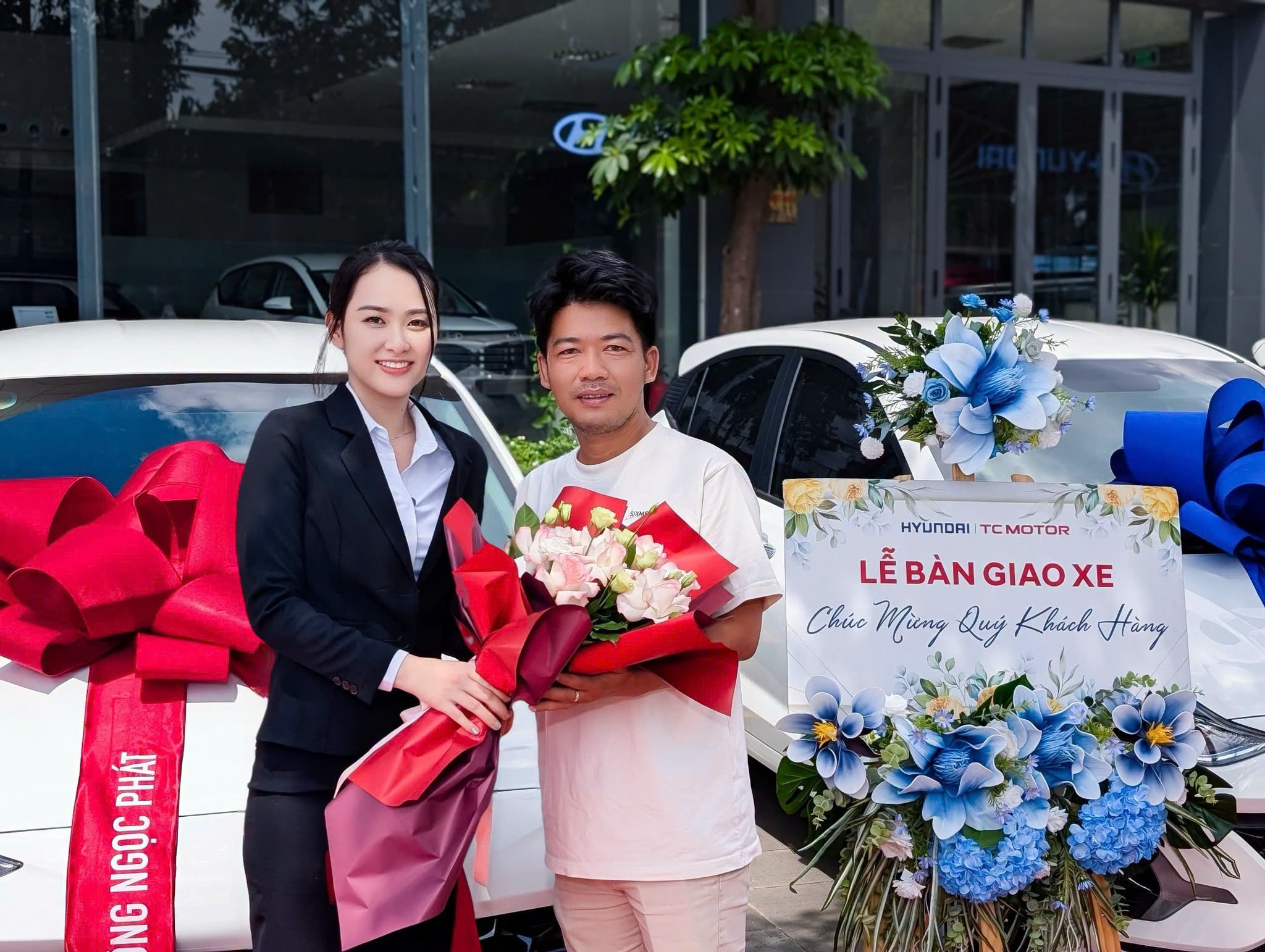 Khách hàng nhận xe tại Hyundai Ngọc Phát tháng 10/2026